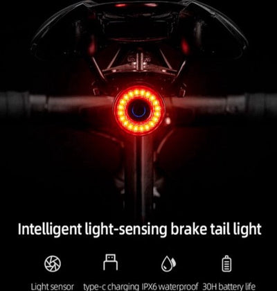 Smart Bike Tail Light with Brake Sensor - 120 lumen - Rechargeable - IPX5 Water Resistant